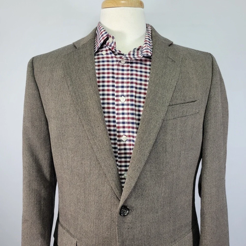 Stafford Men's Sport Coat Blazer Two Button Brown Herringbone Merino‎ Wool 42R
